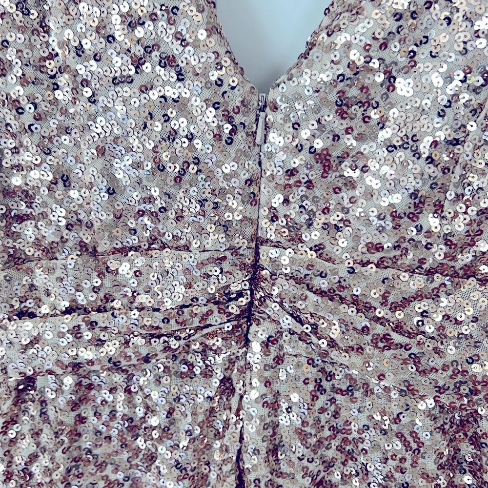 Gold sequin dress - woman size 6 - Picture 7 of 9